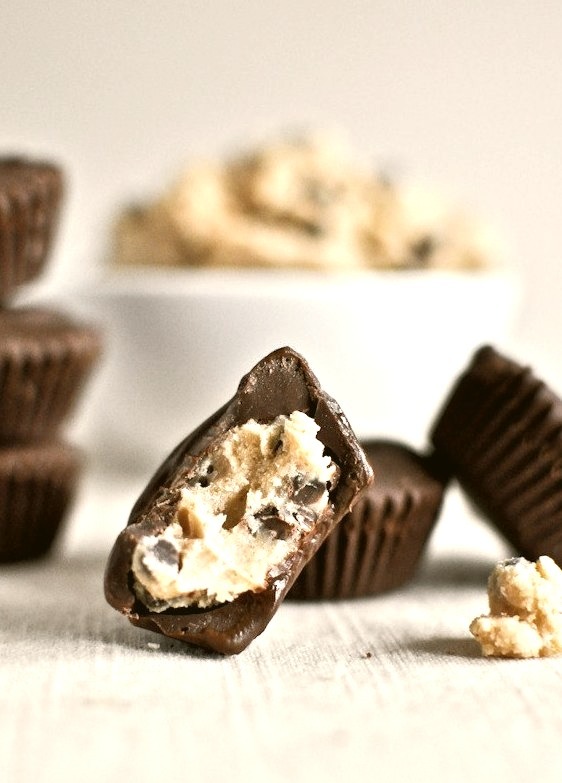 Recipe: Chocolate Chip Cookie Dough Peanut Butter Cups