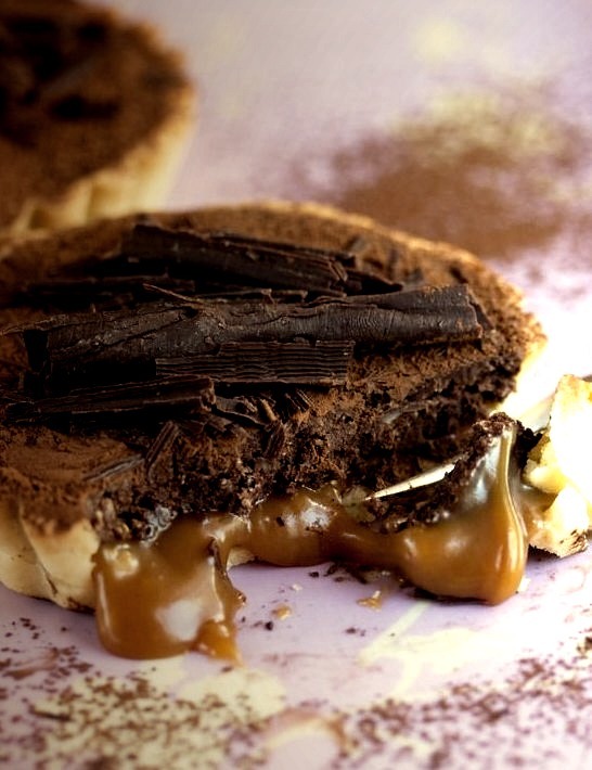 Salted Caramel & Chocolate Tart (Source