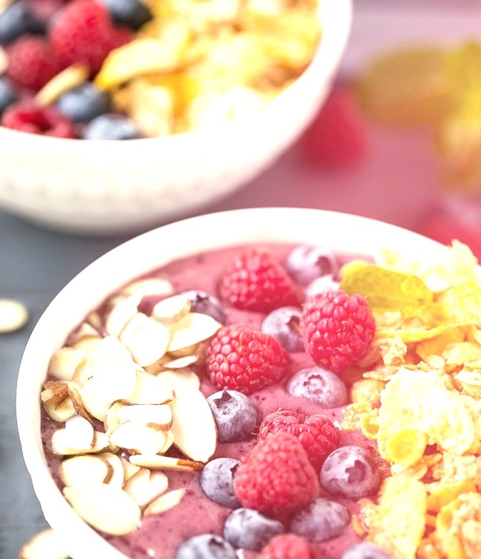 Quick and Easy Acai Bowl
