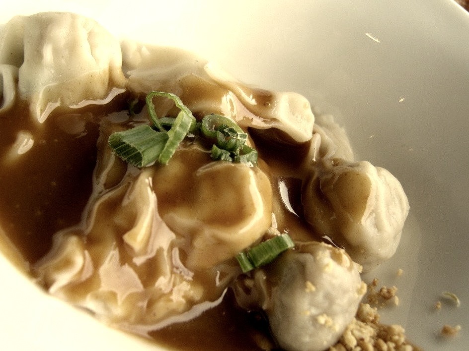 Thai Dumplings @ Spoon and Fork (by GlobalBloggeR)